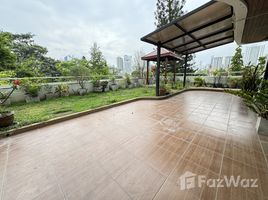 อพาร์ทเม้นท์ 4 ห้องนอน ให้เช่า ในโครงการ บ้านวิเชียร, คลองตันเหนือ