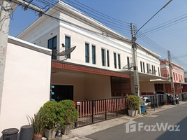 2 Bedroom Townhouse for sale at Saenrak 5 Nong Tamlueng-Chak Samo, Nong Tamlueng, Phan Thong, Chon Buri