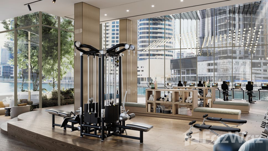Фото 1 of the Communal Gym at Jumeirah Living Business Bay