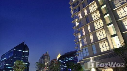 รูปถ่าย 1 of the สระว่ายน้ำ at Marriott Executive Apartments Sathorn Vista Bangkok