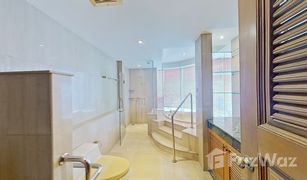 3 Bedrooms Condo for sale in Chakkrawat, Bangkok Bangkok River Park