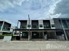 3 Bedroom Townhouse for sale at Malada Maz, San Phak Wan