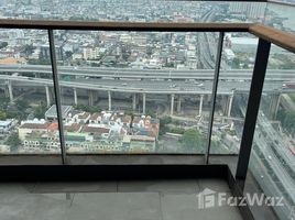 ขายคอนโด 2 ห้องนอน ในโครงการ สตาร์ วิว, บางโคล่