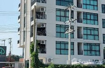 The Geo Gardin Condominium in Lak Hok, Pathum Thani