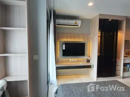Studio Condo for rent at Life One Wireless, Lumphini, Pathum Wan, Bangkok, Thailand
