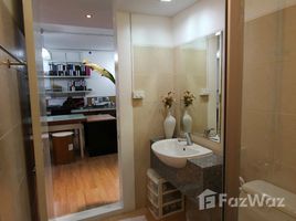 2 спален Кондо на продажу в City Room Ratchada-Suthisan, Din Daeng