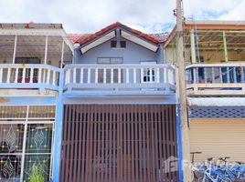 2 Schlafzimmer Reihenhaus zu verkaufen in Krathum Baen, Samut Sakhon, Om Noi, Krathum Baen