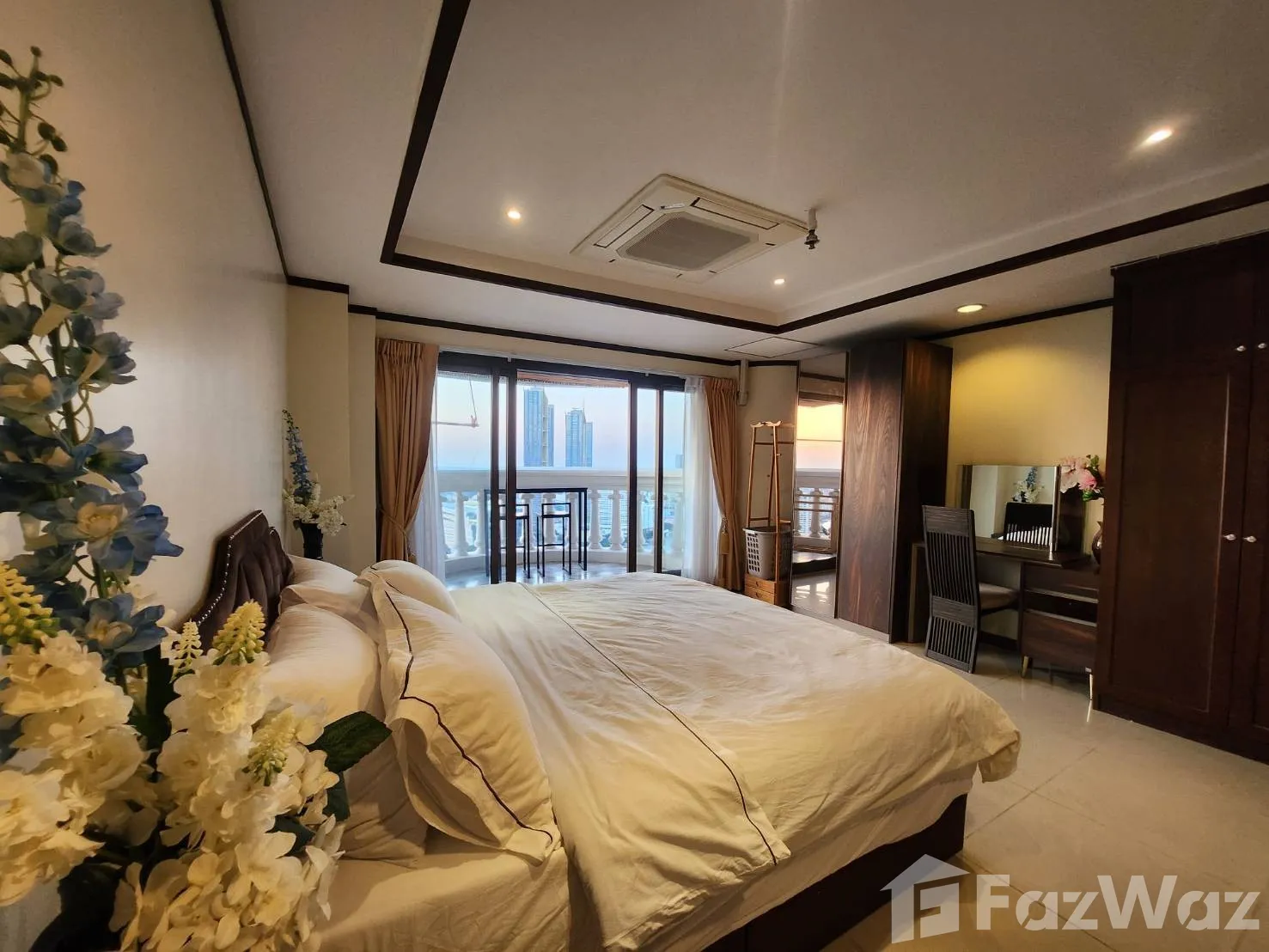1 Bedroom Condo for sale at Nusa State Tower Condominium — photo 4