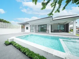 4 Bedroom Villa for sale in Pattaya Chon Buri, Bang Lamung