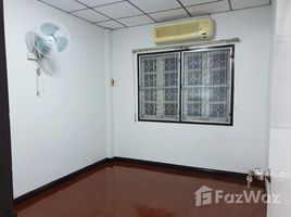 9 спален Таунхаус for sale in Bang Khae Nuea, Банг Кхае, Bang Khae Nuea