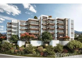 在S 506: Beautiful Contemporary Condo for Sale in Cumbayá with Open Floor Plan and Outdoor Living Room出售的2 卧室 住宅, Tumbaco, Quito