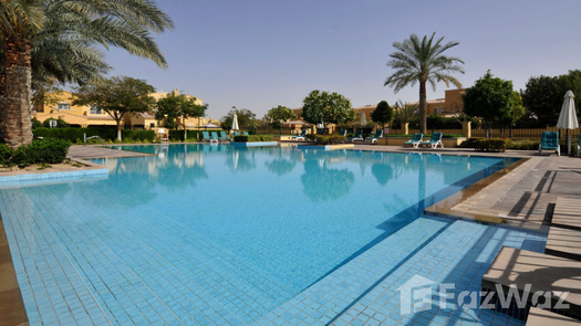 Photos 1 of the حمام سباحة مشتركة at Aseel