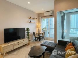 1 chambre Condominium à louer à , Si Lom