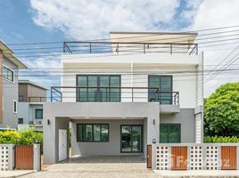 6 Schlafzimmer Haus zu vermieten im Chayayon Village, Suthep