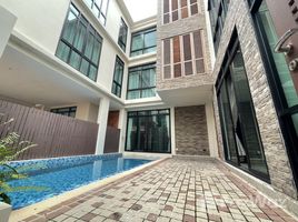 4 Bedroom Villa for rent in Khlong Tan, Khlong Toei, Khlong Tan