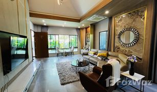 5 Bedrooms Villa for sale in Wichit, Phuket Baan Maneekram-Jomthong Thani