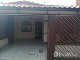 3 Bedroom House for sale in Parque España, San Jose, Desamparados