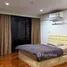 1 Bedroom Condo for rent at Sampoom Garden, Si Lom