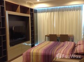 Studio Condo for rent at The Room Sukhumvit 21, Khlong Toei Nuea