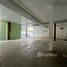  Торговые площади в аренду в Baan Kampu Asoke, Khlong Toei Nuea