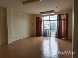  Здания целиком for sale in Патумтани, Khlong Si, Khlong Luang, Патумтани