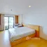 1 Schlafzimmer Wohnung zu vermieten im Silom Terrace, Si Lom