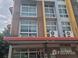 6 Habitación Adosado en venta en Tailandia, Lat Krabang, Bangkok, Tailandia