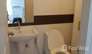 1 Bedroom Condo for sale in Si Lom, Bangkok Nusa State Tower Condominium