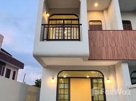 3 Bedroom House for sale in Chalong, Phuket Town, Chalong