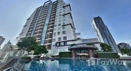 Verfügbare Objekte im 15 Sukhumvit Residences