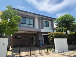 Vararom Premium SalaKlang에서 임대할 3 침실 주택, San Phisuea, Mueang Chiang Mai