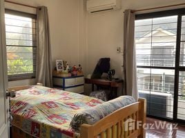 3 спален Дом на продажу в Pieamsuk Rattanathibet 38, Bang Kraso, Mueang Nonthaburi, Нонтабури