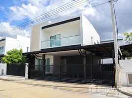 Palm Ville Khuang Sing Intersection-Chotana Rd.에서 임대할 4 침실 주택, Chang Phueak