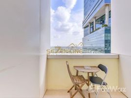 2 спален Квартира на продажу в Lake Shore Tower, Lake Allure, Jumeirah Lake Towers (JLT)