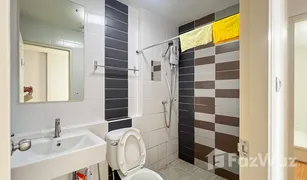 1 Bedroom Condo for sale in Arun Ammarin, Bangkok The Trust Residence Pinklao