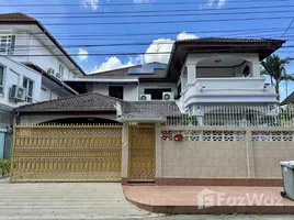 บ้านเดี่ยว 5 ห้องนอน ให้เช่า ในทำเล คลองเกลือ, นนทบุรี, คลองเกลือ, ปากเกร็ด, นนทบุรี