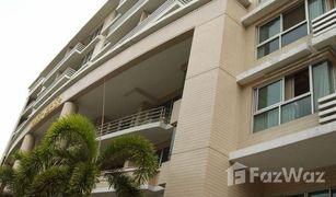 3 Bedrooms Condo for sale in Lumphini, Bangkok Navin Court