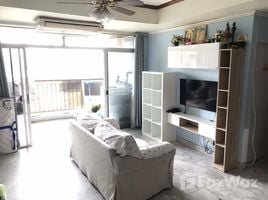2 Bedroom Apartment for sale at Monterey Place, Khlong Toei