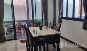 3 Schlafzimmern Haus zu verkaufen in Bang Lamung, Pattaya 