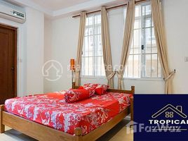 2 спален Квартира в аренду в 2 Bedroom Apartment In Toul Tompoung, Tuol Tumpung Ti Muoy