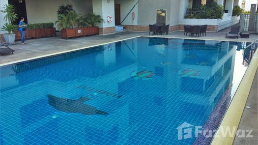 Photos 1 of the Communal Pool at The Habitat Sukhumvit 53