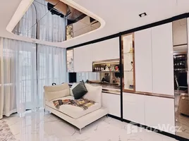 1 Bedroom Condo for sale at Klass Silom Condo, Si Lom
