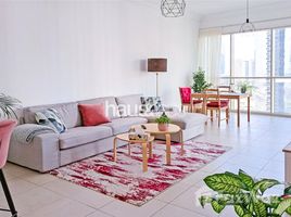 1 спален Квартира на продажу в Lake Shore Tower, Lake Allure