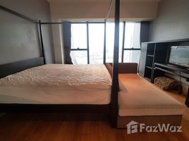 3 Bedroom Condo for sale at The Met, Thung Mahamek, Sathon