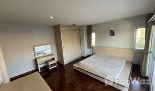 Квартира, 2 спальни на продажу в Chong Nonsi, Бангкок Baan C.K. Apartment