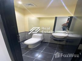 3 спален Квартира на продажу в Tower 36, Al Reef Downtown