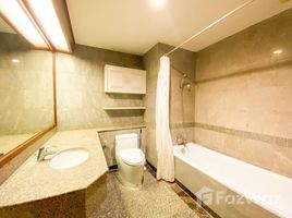 2 спален Квартира в аренду в Asoke Place, Khlong Toei Nuea