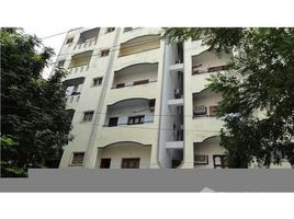 Vijayawada, आंध्र प्रदेश Raghurama Str Moghalraj Puram में 3 बेडरूम अपार्टमेंट बिक्री के लिए