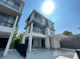 วิลล่า 4 ห้องนอน ให้เช่า ในโครงการ ควอเตอร์ ทองหล่อ, คลองตันเหนือ, วัฒนา, กรุงเทพมหานคร