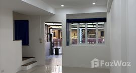 ยูนิตมือสองและให้เช่า